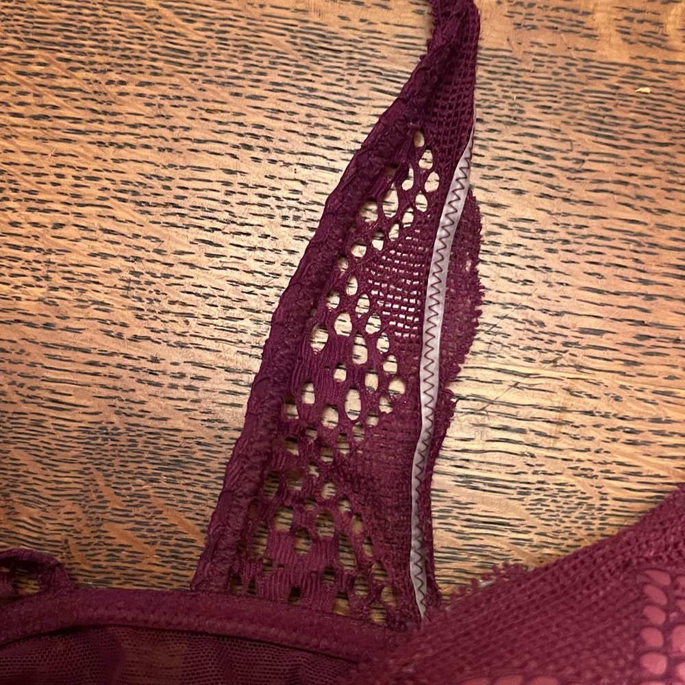 Victoria Secret Bombshell bra. - Picture 5 of 12
